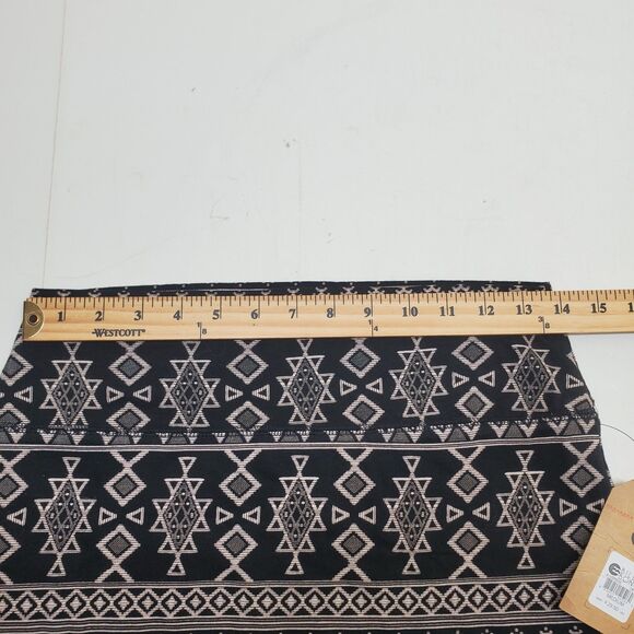 NWT BILLABONG Black Light Pink Mini Skirt Women's Medium Cotton Geometric Aztec - Picture 3 of 13